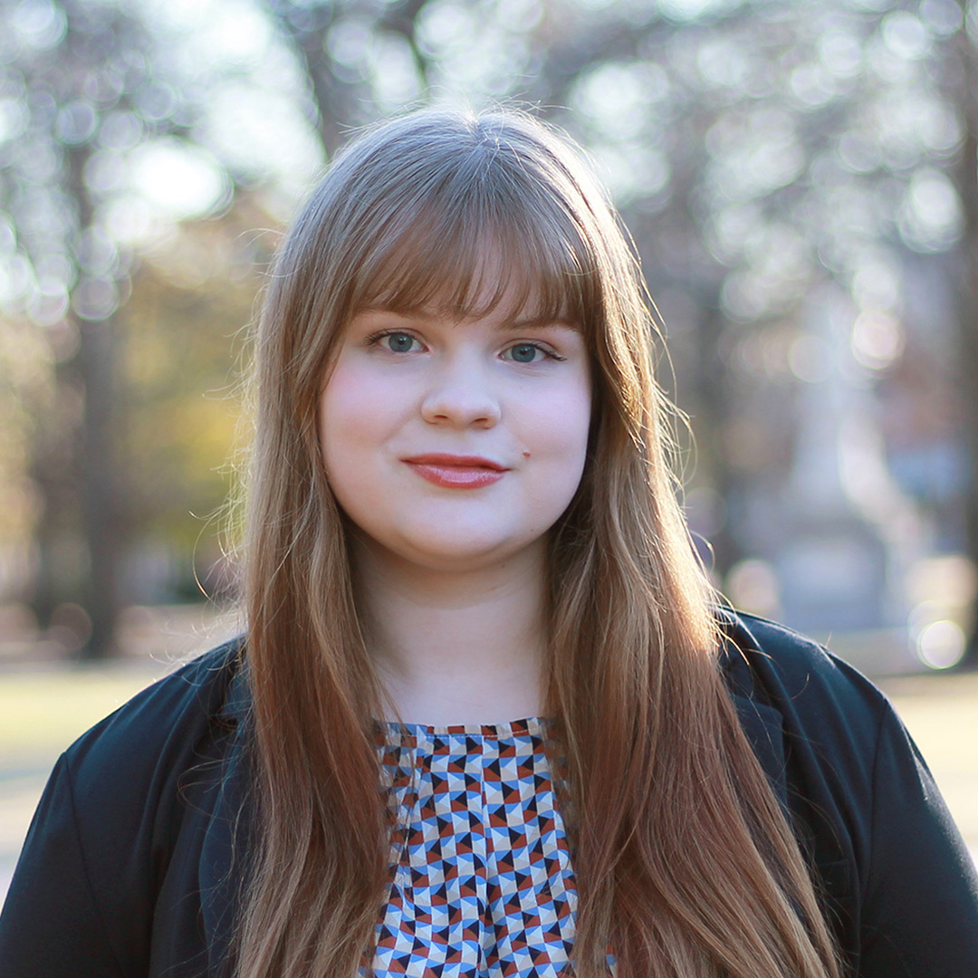 Sarah Slaughter headshot